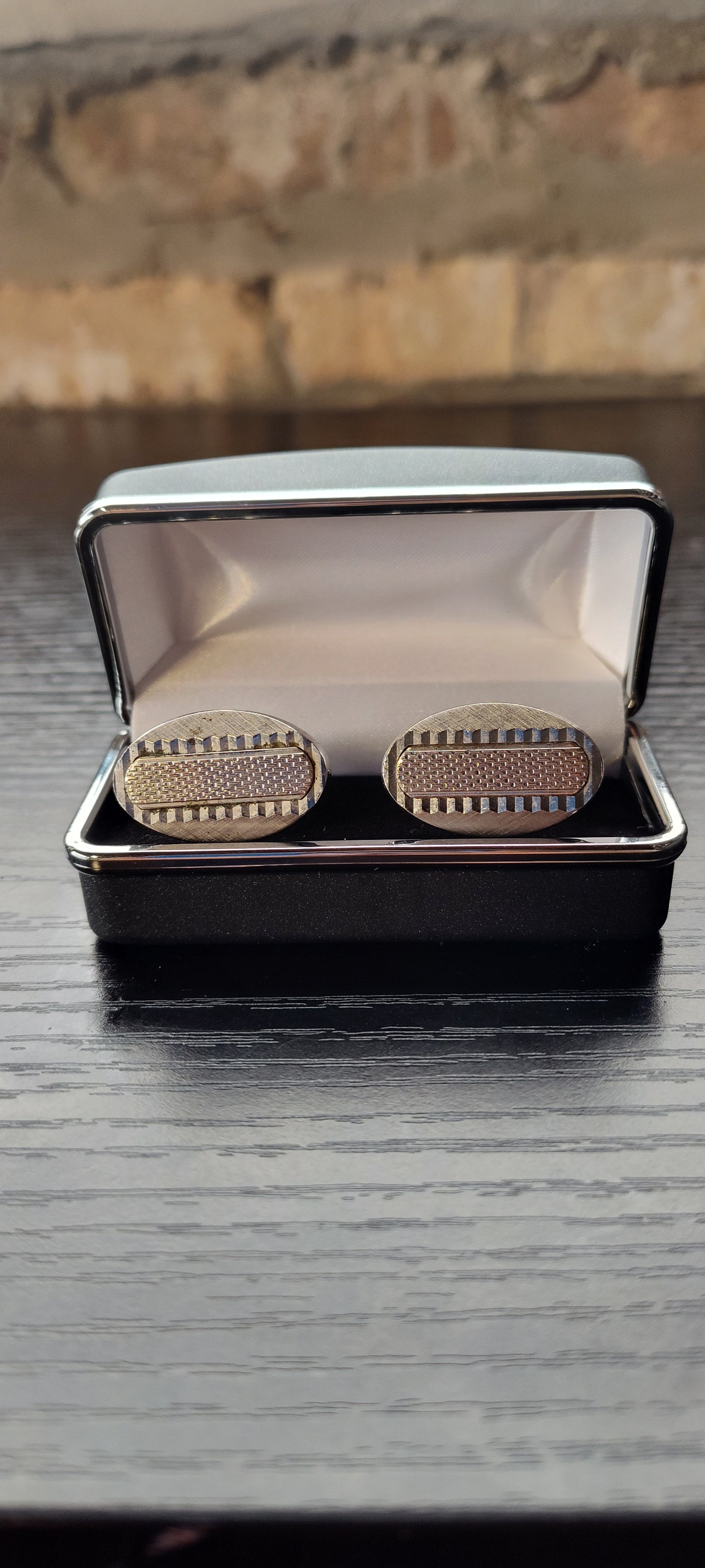 SILVER PLATTER CUFFLINKS