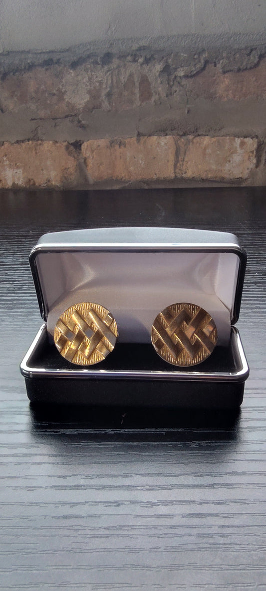 GOLD CRISS CROSS CUFFLINKS